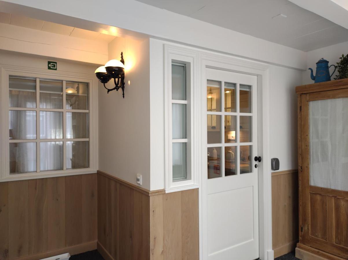 Vrye Heerlykheyd (Adults Only) Apartment Middelburg Exterior photo